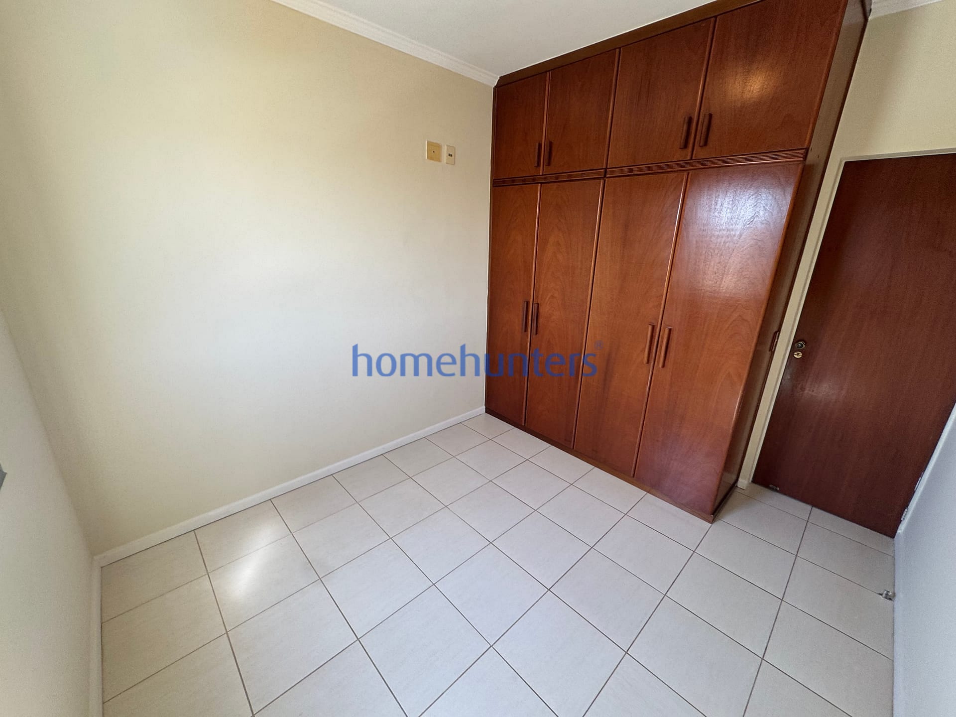 Apartamento à venda com 3 quartos, 83m² - Foto 11