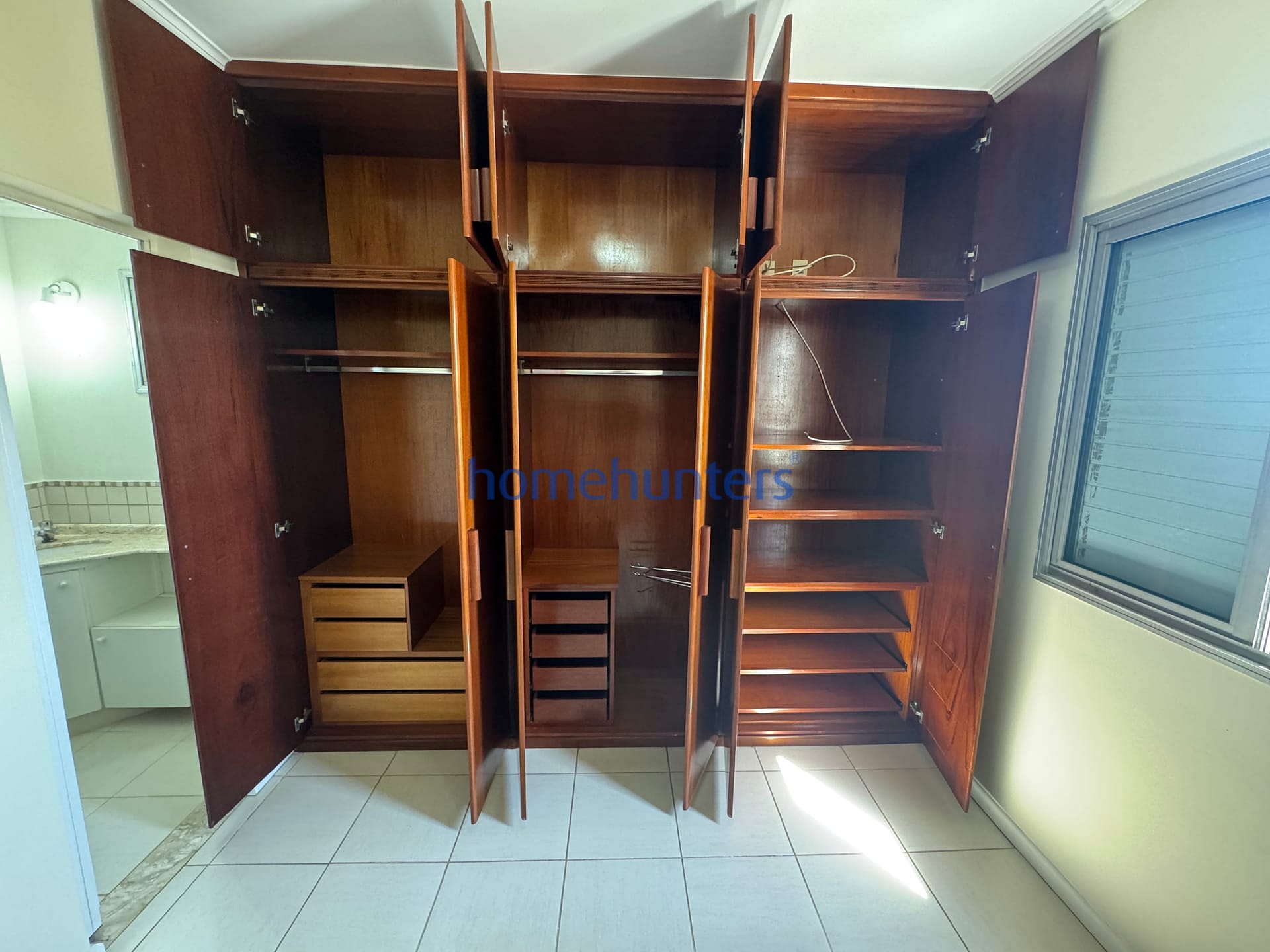 Apartamento à venda com 3 quartos, 83m² - Foto 16