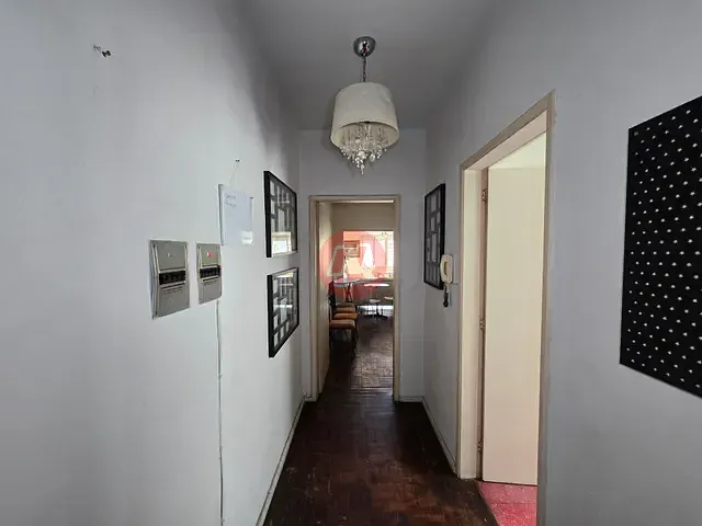 Apartamento 2 quartos e 3 banheiros, para alugar, no bairro Rio Branco em Porto Alegre