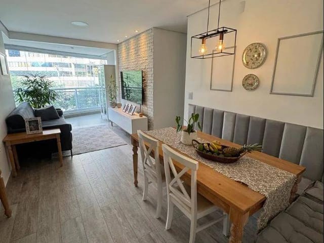 Apartamento 2 quartos e 2 banheiros, à venda, no bairro Dezoito do Forte Empresarial/Alphaville. em Barueri
