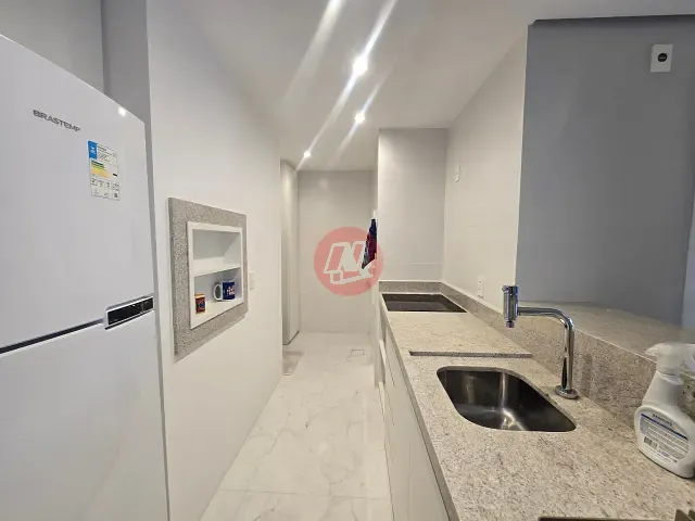 Apartamento 1 quarto e 1 banheiro, para alugar, no bairro Petrópolis em Porto Alegre