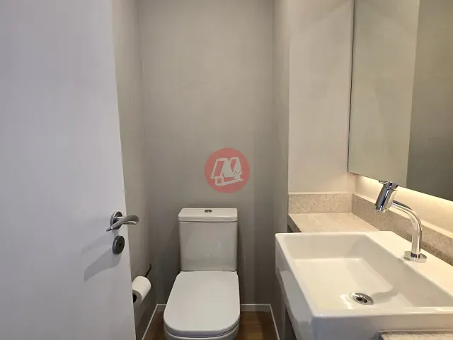 Apartamento 1 quarto e 1 banheiro, para alugar, no bairro Praia de Belas em Porto Alegre