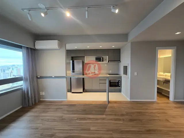 Apartamento 1 quarto e 1 banheiro, para alugar, no bairro Praia de Belas em Porto Alegre