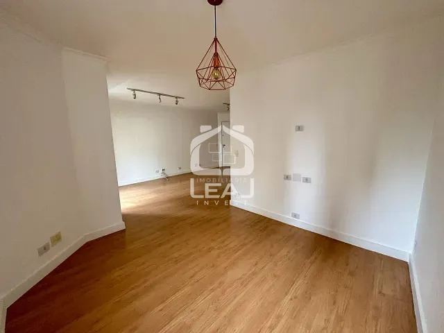 Apartamento com 100m² 2 quartos e 3 banheiros, para alugar, no bairro Moema em São Paulo