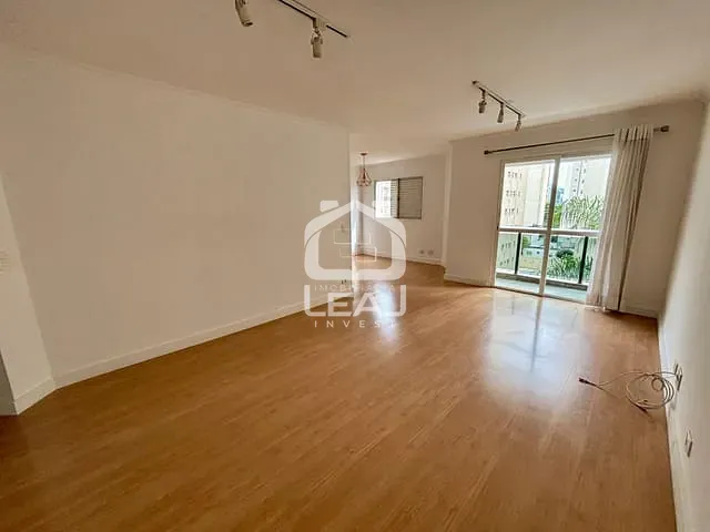 Apartamento com 100m² 2 quartos e 3 banheiros, para alugar, no bairro Moema em São Paulo