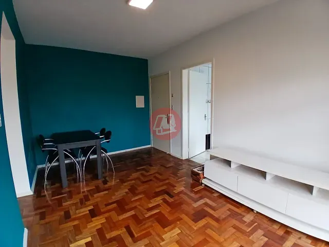 Apartamento com 77m² 2 quartos e 2 banheiros, para alugar, no bairro São João em Porto Alegre