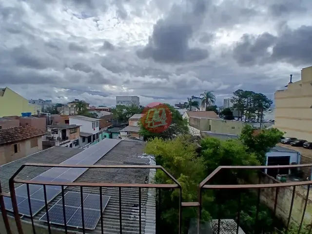 Apartamento com 77m² 2 quartos e 2 banheiros, para alugar, no bairro São João em Porto Alegre