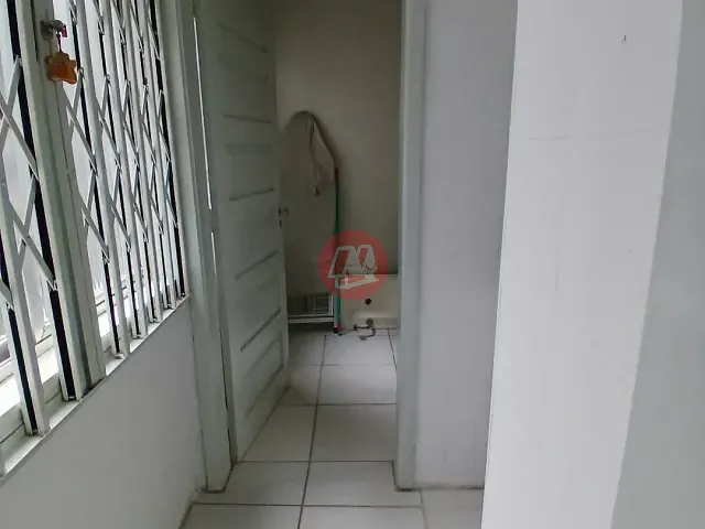 Apartamento 2 quartos e 2 banheiros, para alugar, no bairro Azenha em Porto Alegre