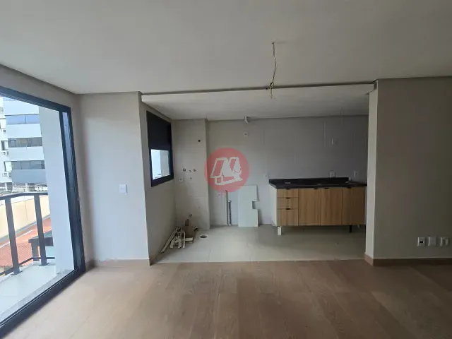 Apartamento 2 quartos e 2 banheiros, para alugar, no bairro Bela Vista em Porto Alegre