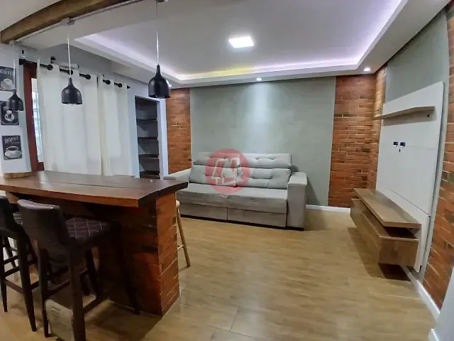 Apartamento 2 quartos e 2 banheiros, para alugar, no bairro Santana em Porto Alegre