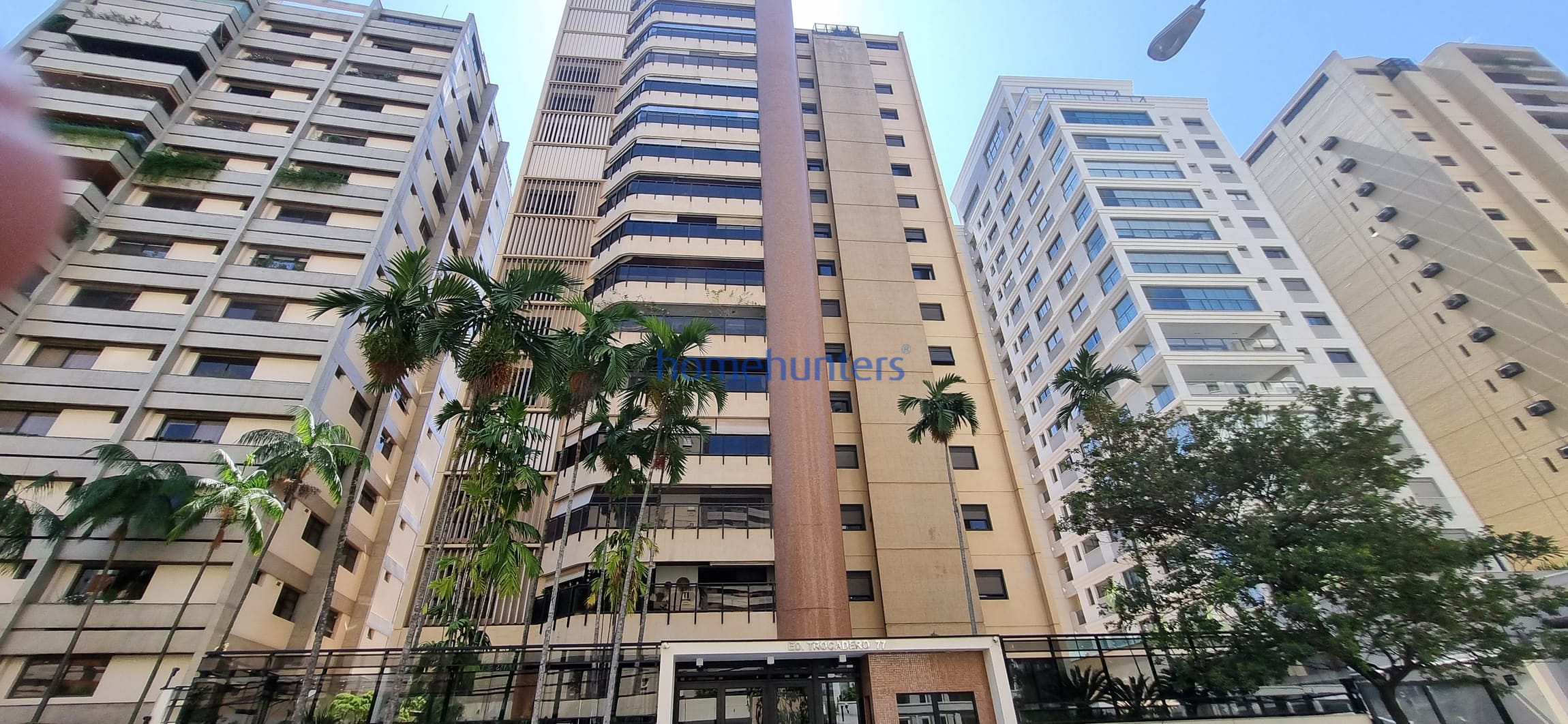 Apartamento, 4 quartos, 330 m² - Foto 1