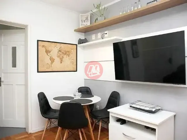 Apartamento 1 quarto e 1 banheiro, à venda, no bairro Azenha em Porto Alegre
