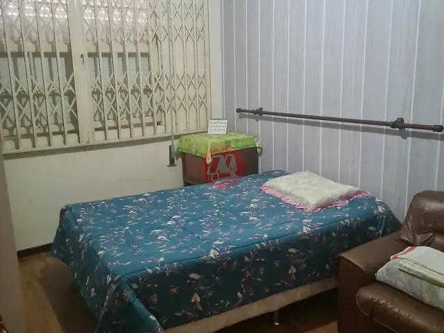Apartamento 2 quartos e 2 banheiros, à venda, no bairro Farroupilha em Porto Alegre