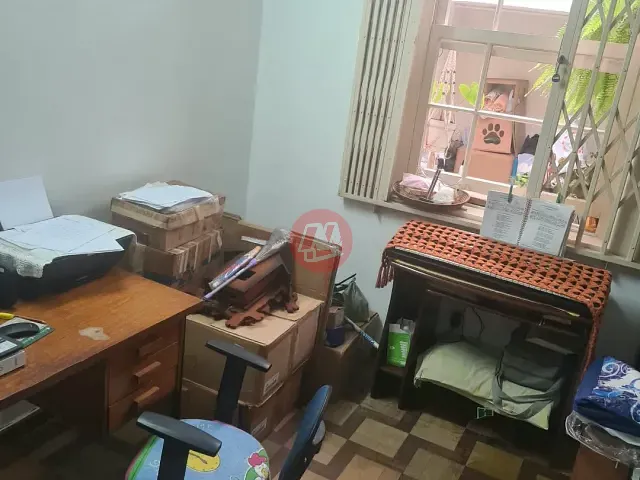 Apartamento 2 quartos e 2 banheiros, à venda, no bairro Farroupilha em Porto Alegre