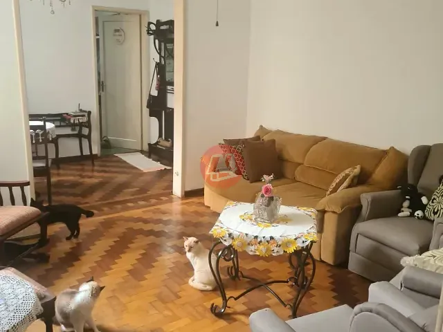 Apartamento 2 quartos e 2 banheiros, à venda, no bairro Farroupilha em Porto Alegre