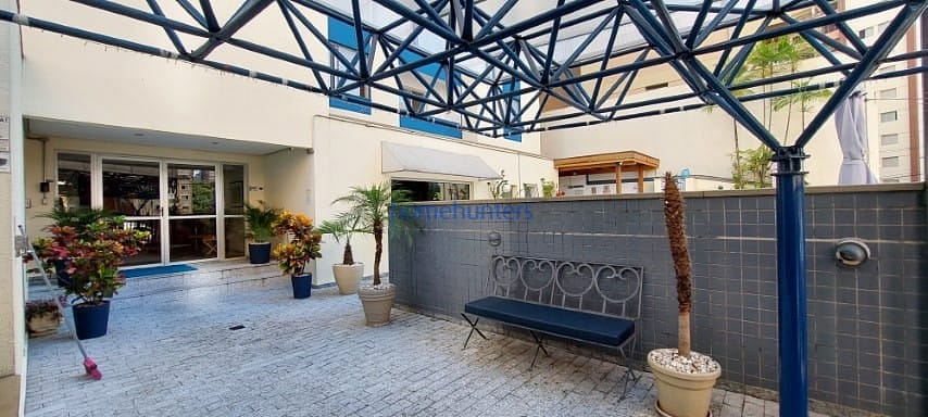 Apartamento à venda com 2 quartos, 143m² - Foto 32