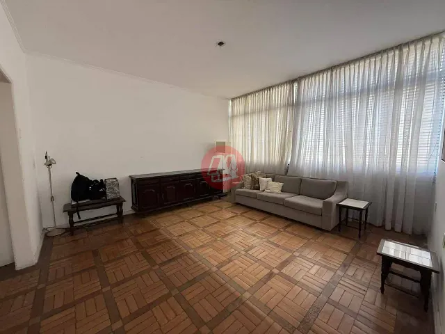 Apartamento 3 quartos e 1 banheiro, à venda, no bairro Santana em Porto Alegre