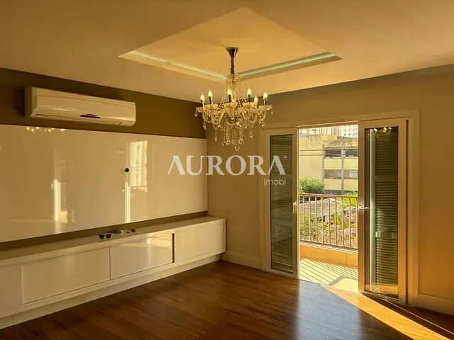 Apartamento com 210m² 3 quartos e 3 banheiros, à venda, no bairro Centro em Londrina