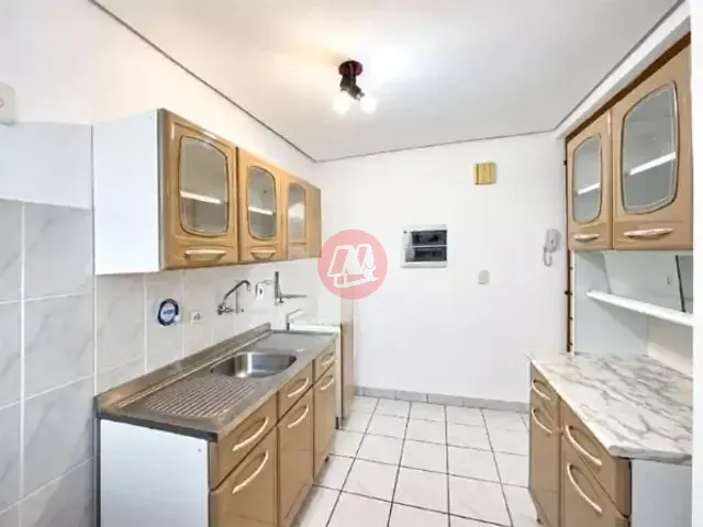 Apartamento 3 quartos e 2 banheiros, para alugar, no bairro Cidade Baixa em Porto Alegre