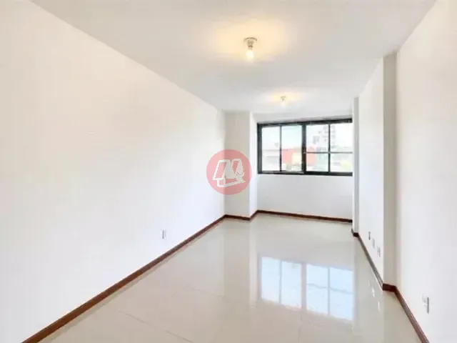 Apartamento 3 quartos e 2 banheiros, para alugar, no bairro Cidade Baixa em Porto Alegre