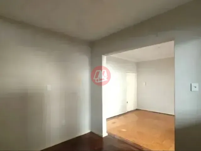 Apartamento 2 quartos e 2 banheiros, para alugar, no bairro Rio Branco em Porto Alegre