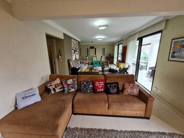 Apartamento com 178m² 3 quartos e 5 banheiros, à venda, no bairro Vila Anglo Brasileira em São Paulo