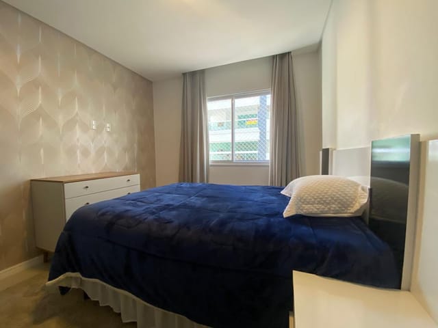 Apartamento com 110m² 3 quartos e 4 banheiros, à venda, no bairro Meia Praia em Itapema