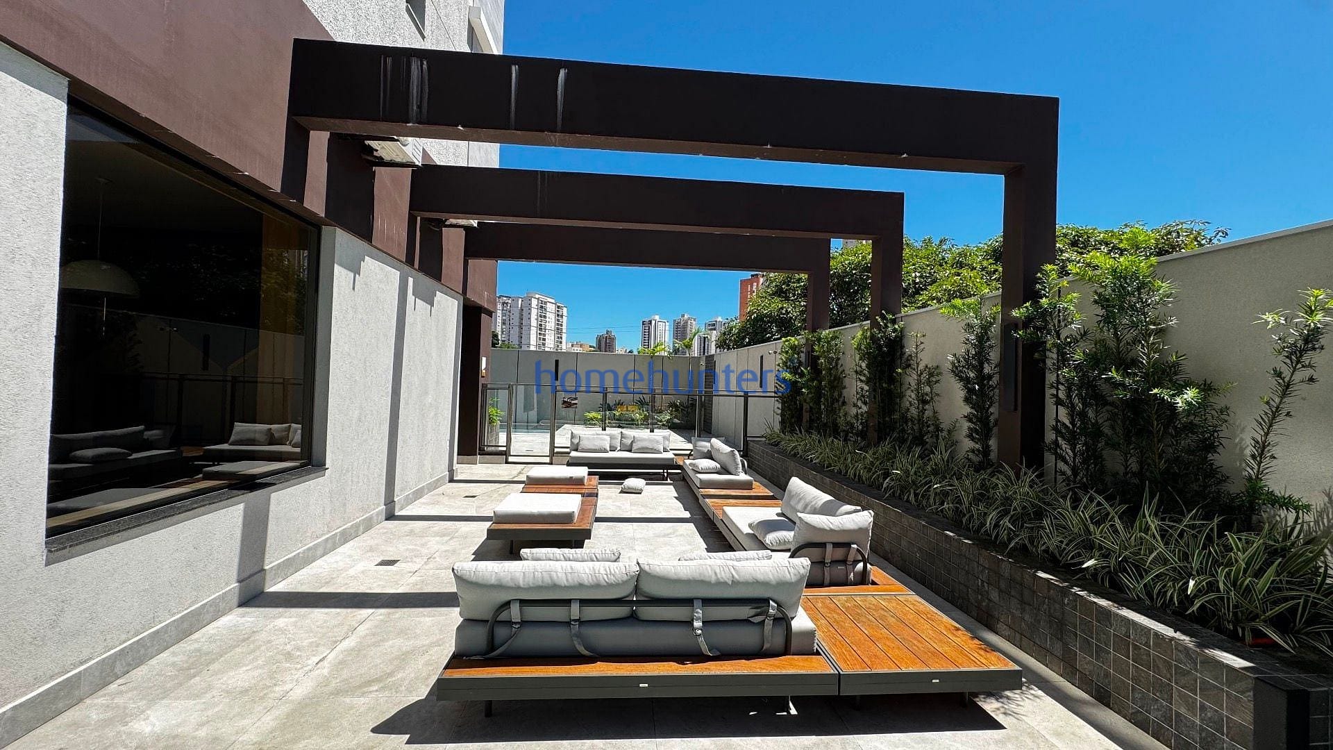 Apartamento para alugar com 2 quartos, 89m² - Foto 40