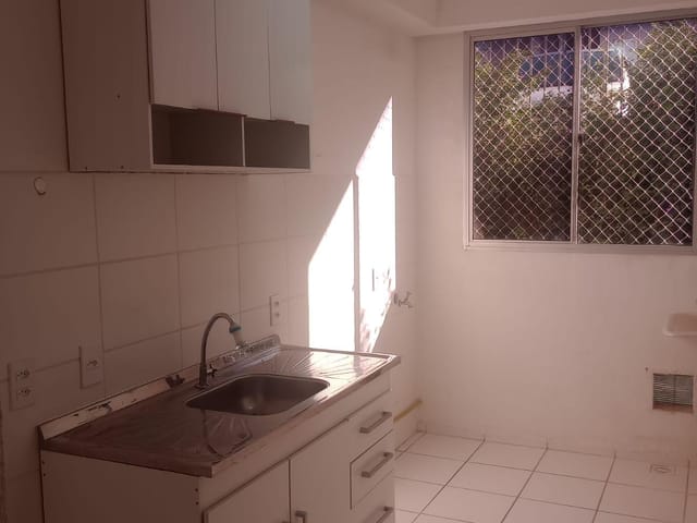 Apartamento com 43m² 2 quartos e 1 banheiro, para alugar, no bairro Recanto Vista Alegre em Cotia