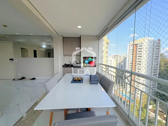 Apartamento com 97m² 2 quartos e 3 banheiros, à venda, no bairro Vila Andrade em São Paulo