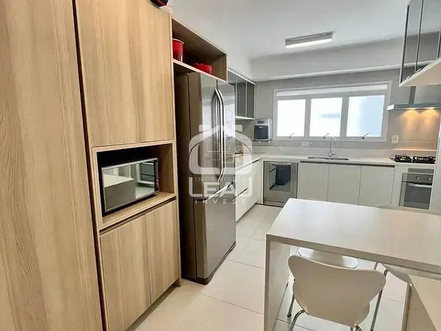 Apartamento com 180m² 3 quartos e 4 banheiros, à venda, no bairro Vila Suzana em São Paulo