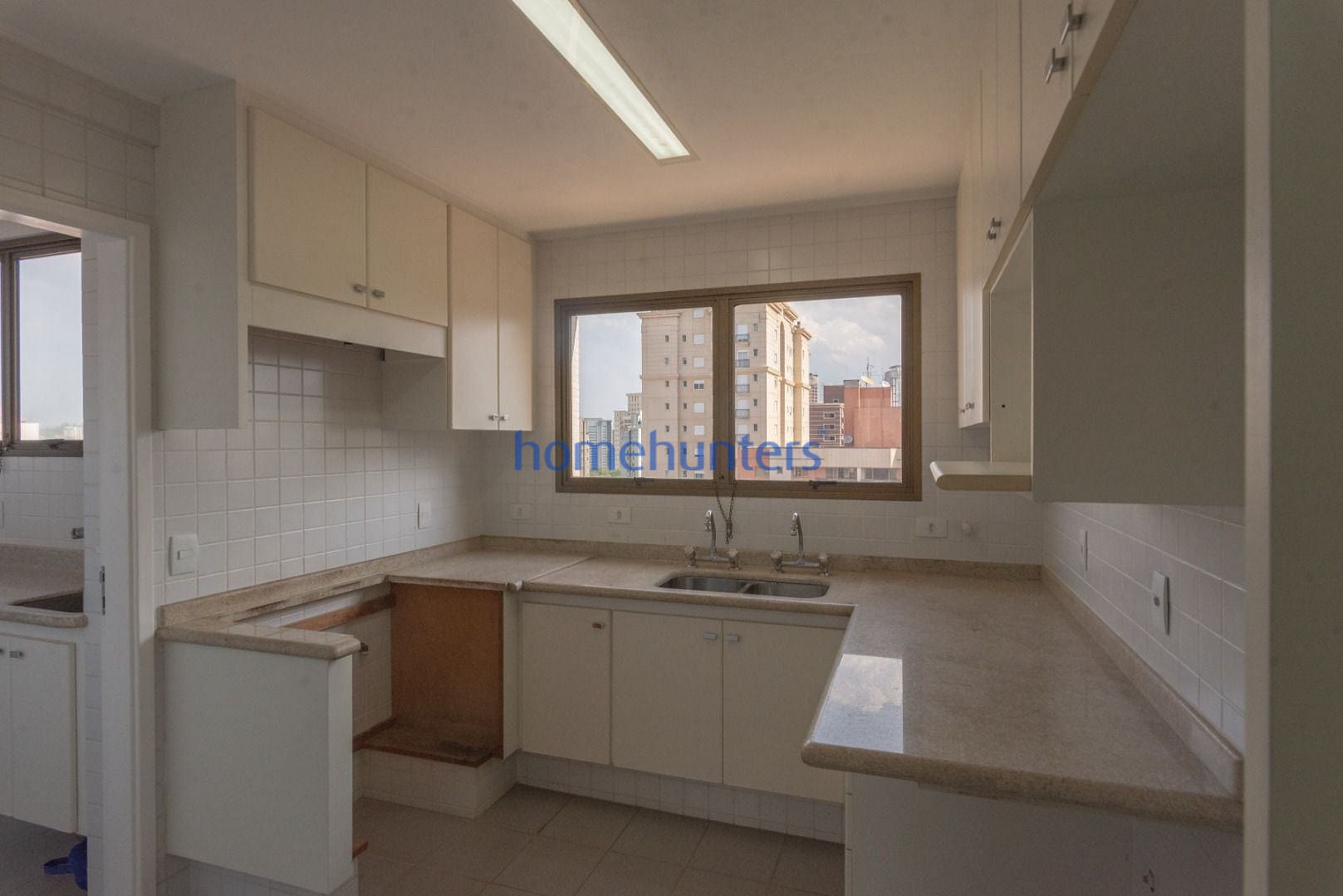Apartamento à venda e aluguel com 3 quartos, 320m² - Foto 42