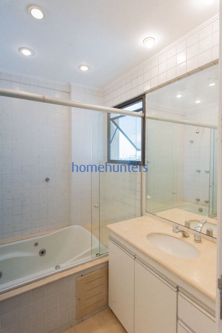 Apartamento à venda e aluguel com 3 quartos, 320m² - Foto 30