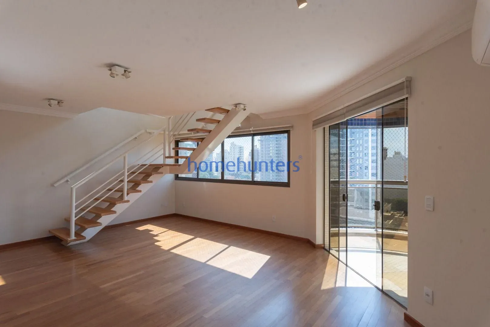 Apartamento, 3 quartos, 320 m² - Foto 1