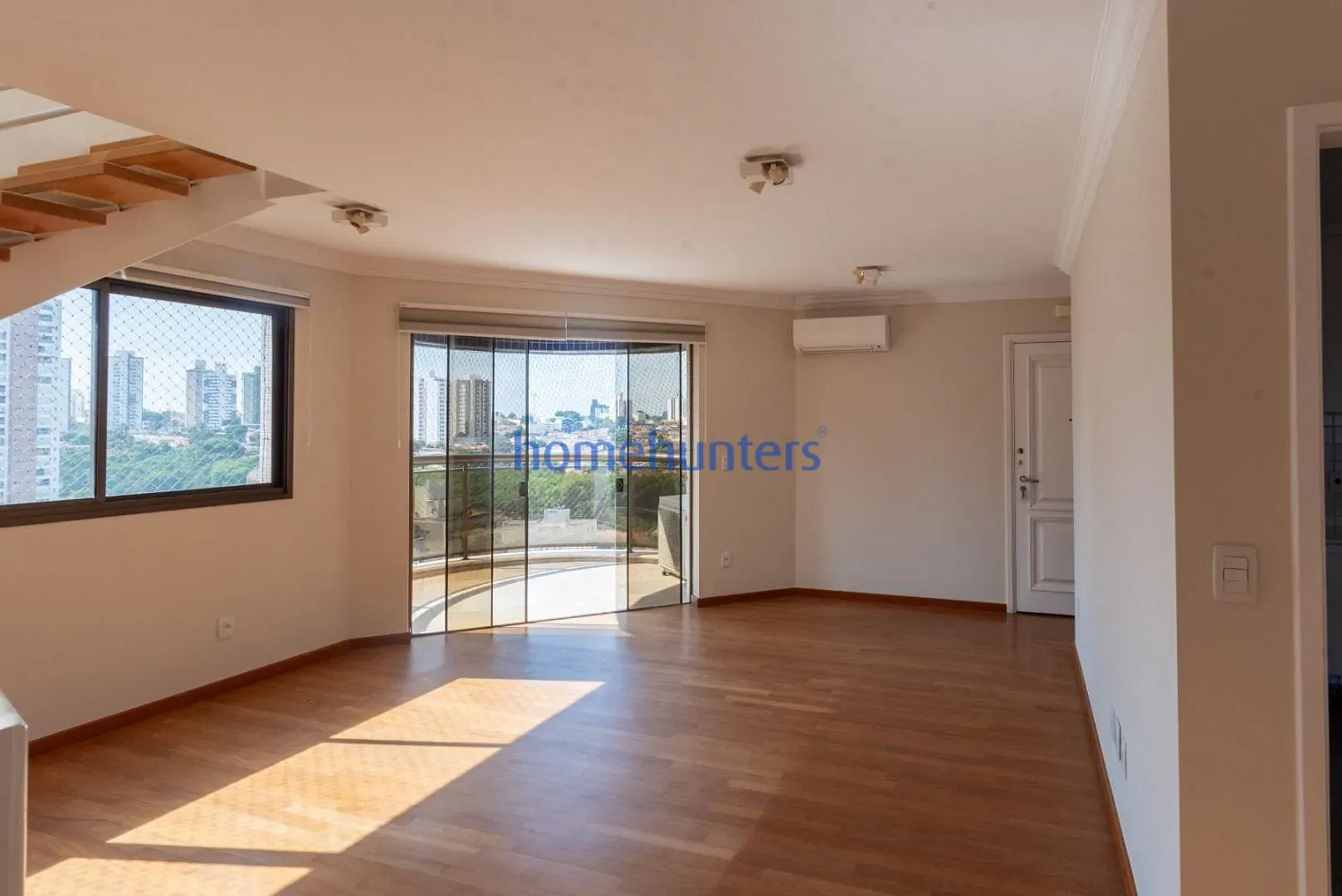 Apartamento, 3 quartos, 320 m² - Foto 2