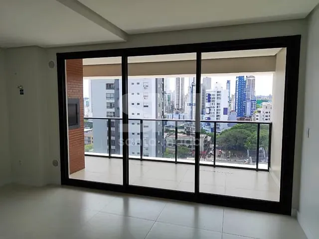 Apartamento com 180m² 3 quartos e 4 banheiros, à venda, no bairro Centro em Chapecó