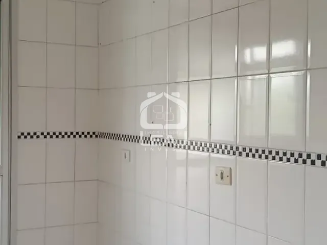 Apartamento com 100m² 3 quartos e 2 banheiros, para alugar, no bairro Vila Suzana em São Paulo