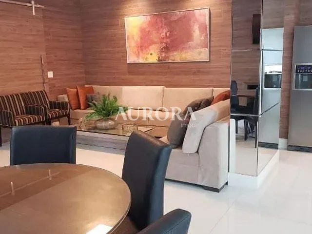Apartamento com 218m² 3 quartos e 4 banheiros, à venda, no bairro Centro em Londrina