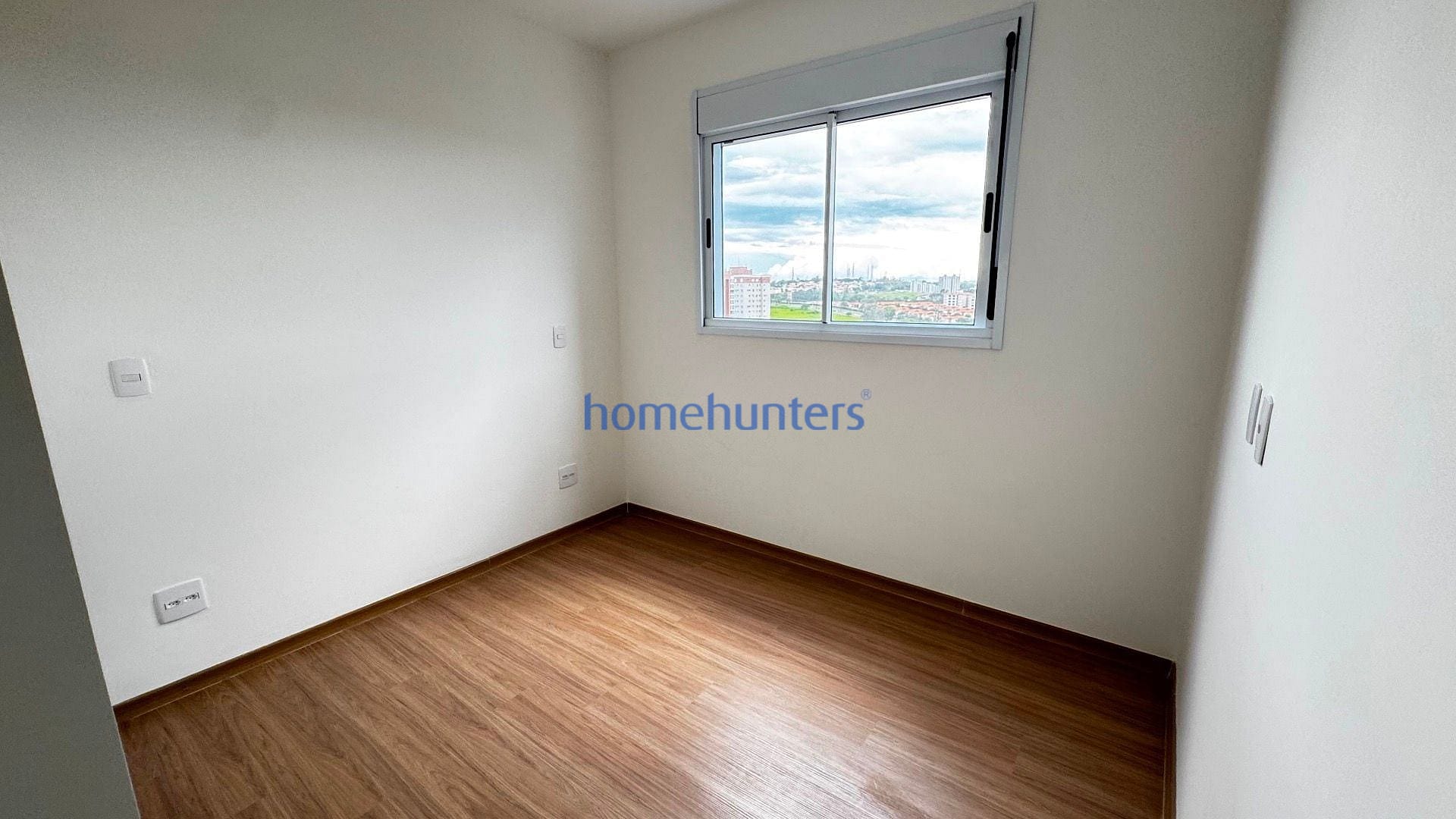 Apartamento à venda com 2 quartos, 64m² - Foto 20