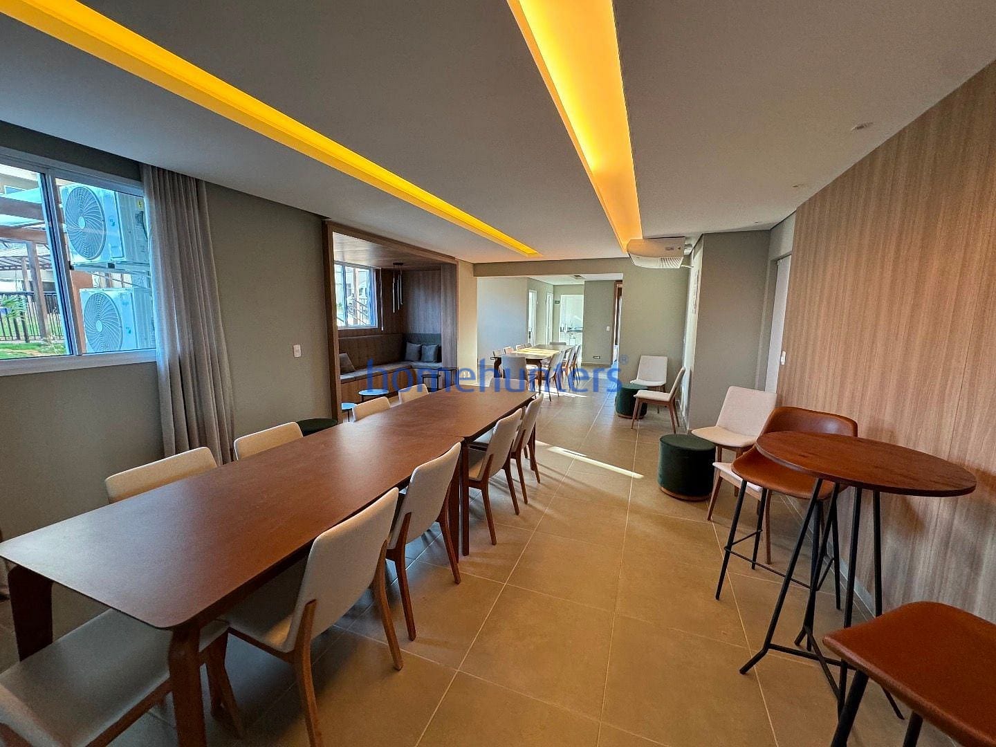 Apartamento à venda com 2 quartos, 64m² - Foto 61