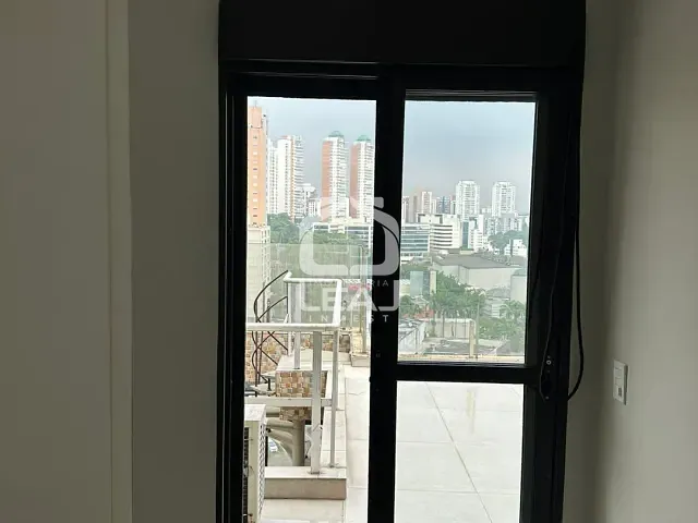 Apartamento com 260m² 3 quartos e 4 banheiros, para alugar, no bairro Jardim Londrina em São Paulo