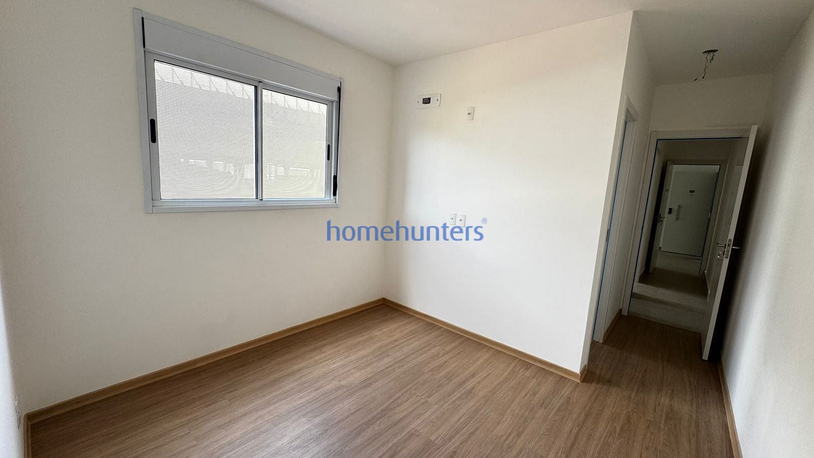Apartamento à venda com 2 quartos, 64m² - Foto 14