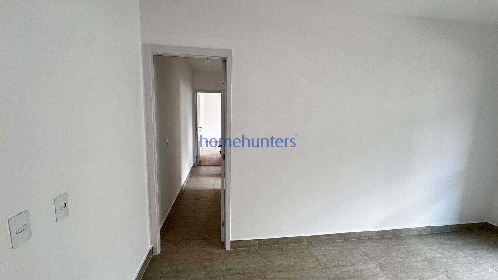 Apartamento à venda com 2 quartos, 64m² - Foto 7