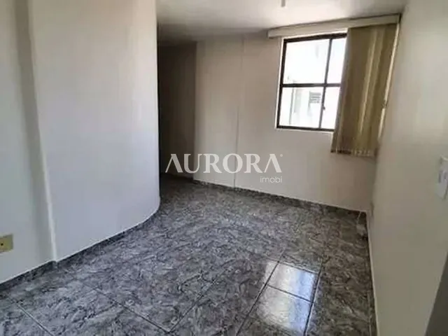 Apartamento com 79m² 2 quartos e 1 banheiro, à venda, no bairro Centro em Londrina