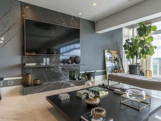 Apartamento com 225m² 2 quartos e 1 banheiro, à venda, no bairro Vila Nova Conceição em São Paulo