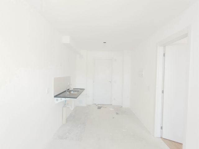 Apartamento com 25m² 1 quarto e 1 banheiro, para alugar, no bairro Barra Funda em São Paulo