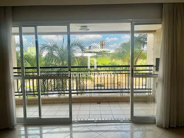 Apartamento com 137m² 3 quartos e 5 banheiros, à venda ou para alugar, no bairro Vila Brandina em Campinas