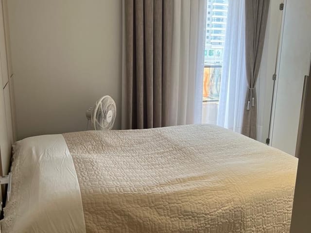 Apartamento com 78m² 2 quartos e 3 banheiros, à venda, no bairro Balneário Pereque em Porto Belo