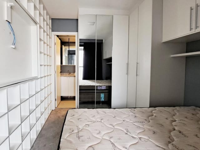 Apartamento 1 quarto e 2 banheiros, à venda, no bairro km 18 em Osasco