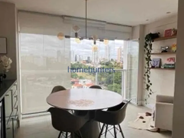 Apartamento 1 quarto e 2 banheiros, à venda, no bairro Cambuí em Campinas